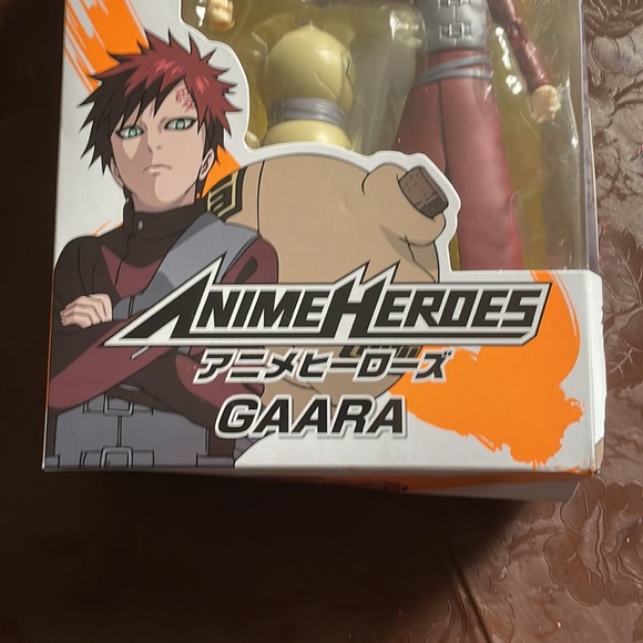 Naruto shippuden gaara action figure with replaceable hands. - Picture 2 of 12